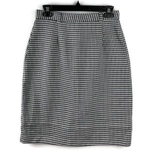 Bobbie Brooks Vintage Union Houndstooth Skirt